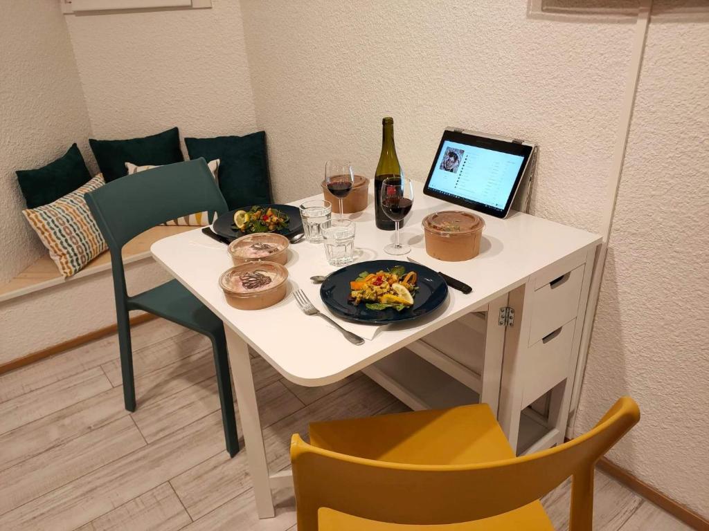 Cocon daltitude Studio avec vue sur les pistes appartement pied des pistes 8