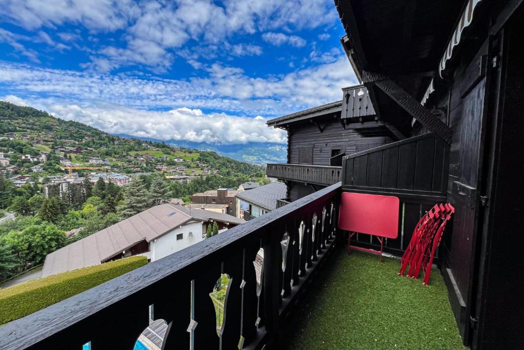Comfortable studio with pool and view appartement pied des pistes 11