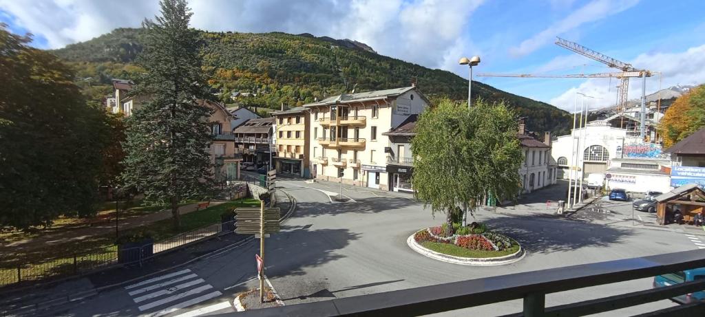 Cosy 75 m2 near Vieux Briancon appartement pied des pistes 15