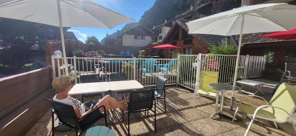 Cosy AppartHotel Panoramic Village La Grave hotel pied des pistes 4