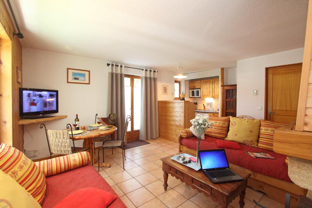 Cosy AppartHotel Panoramic Village La Grave hotel pied des pistes 6