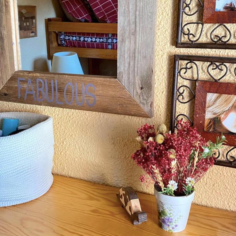 Cosy Apt For 4 In Courchevel appartement pied des pistes 17