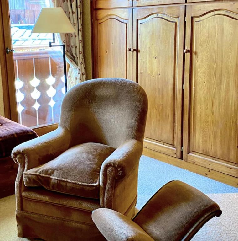 Cosy Apt For 4 In Courchevel appartement pied des pistes 4