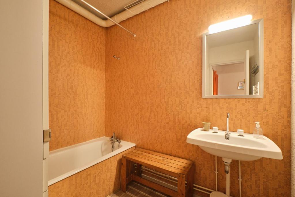 Cosy and nice view on mountains appartement pied des pistes 5
