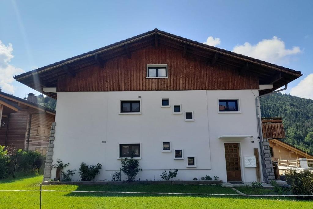 Cosy apartment in the village centre appartement pied des pistes 12