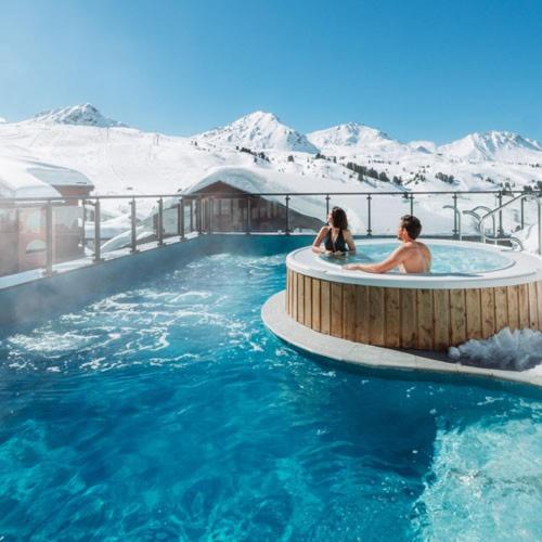 DUPLEX 6P A BELLE PLAGNE 2050 m SKIS AUX PIEDS EN PLEIN COEURS DE LA STATION RESIDENCE LE BERYL. appartement pied des pistes 8