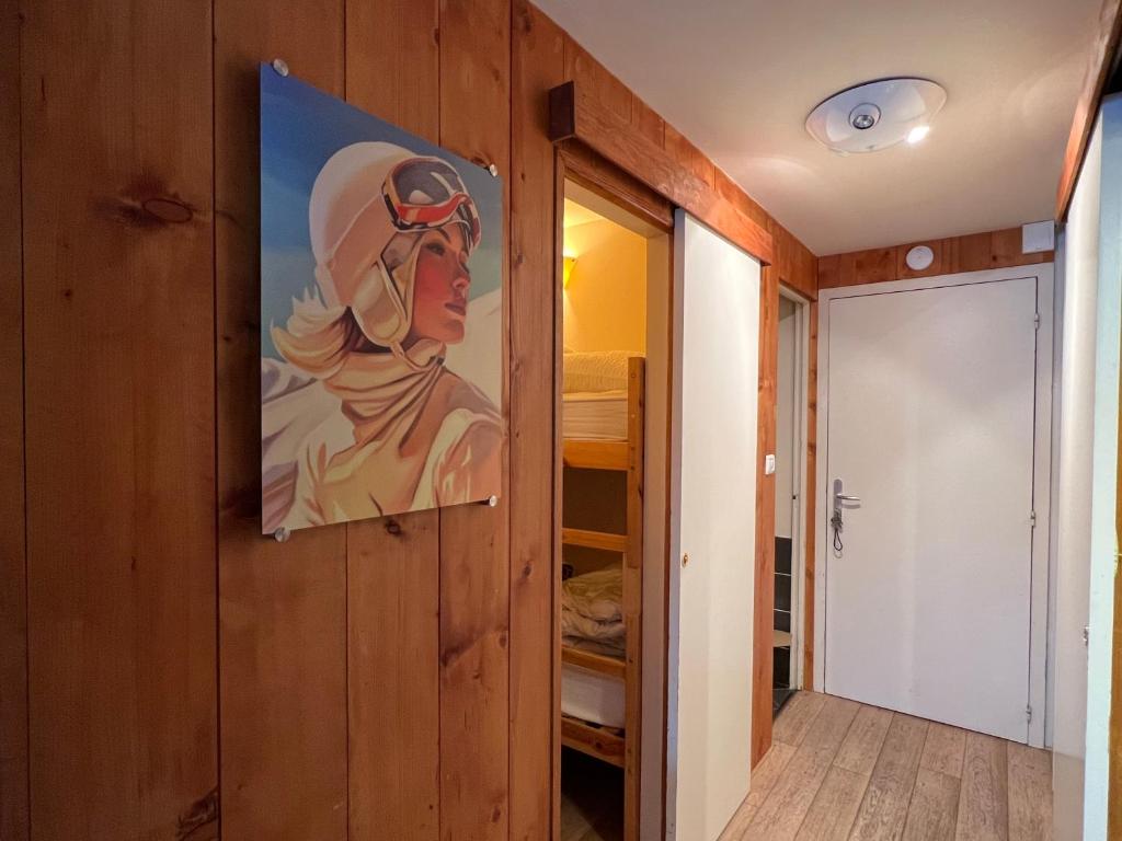 Dernier etage avec vue sur les montagnes Emplacement Exceptionnel au coeur de Val Thorens Ski aux pieds Prestations incluses appartement pied des pistes 18