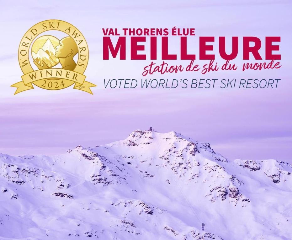 Dernier etage avec vue sur les montagnes Emplacement Exceptionnel au coeur de Val Thorens Ski aux pieds Prestations incluses appartement pied des pistes