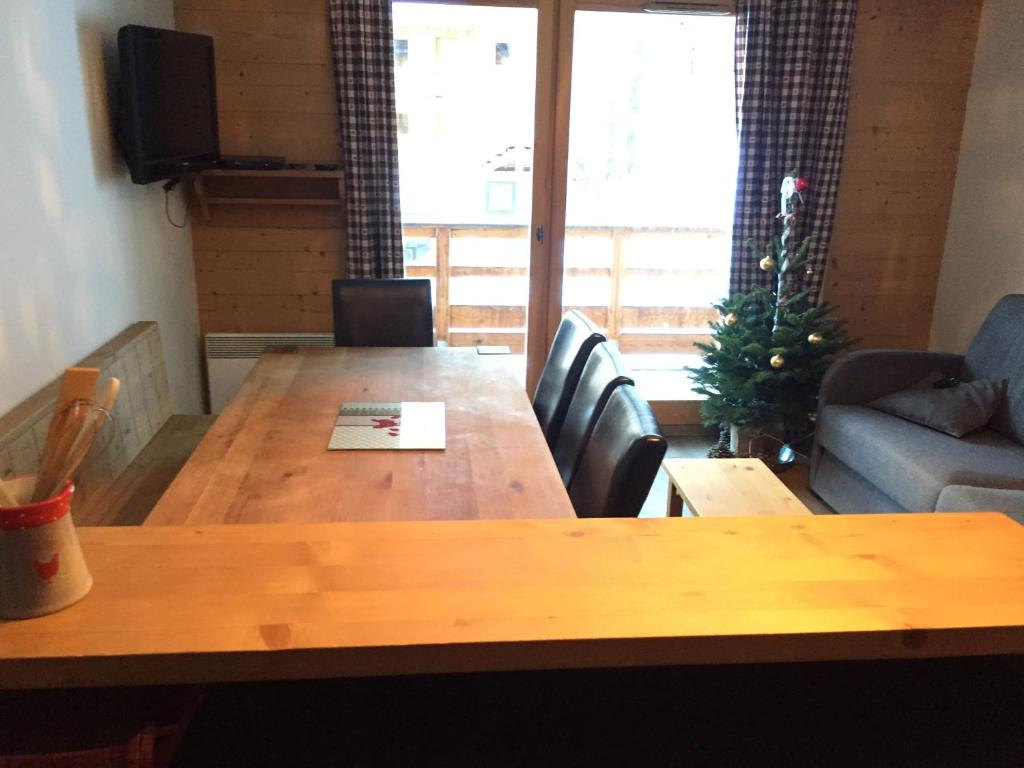 Duplex Familial a Vars Chalets des Rennes appartement pied des pistes 13