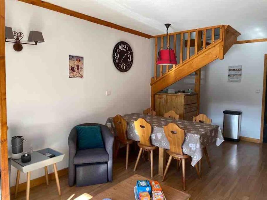 Duplex T3 ski aux pieds plein sud Piscine appartement pied des pistes 14