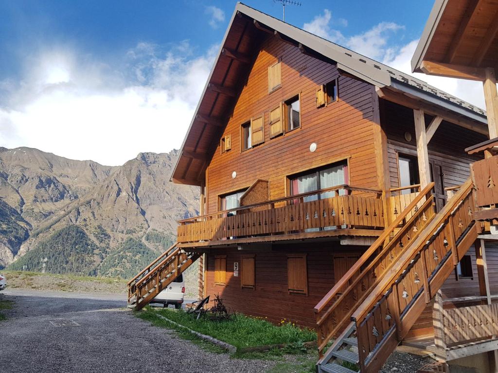 Duplex dans chalet au coeur de la station appartement pied des pistes