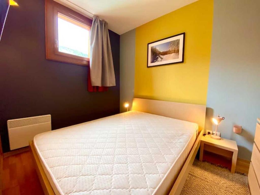 Duplex renove 3 CHAMBRES 8 PERS dernier etage appartement pied des pistes 14