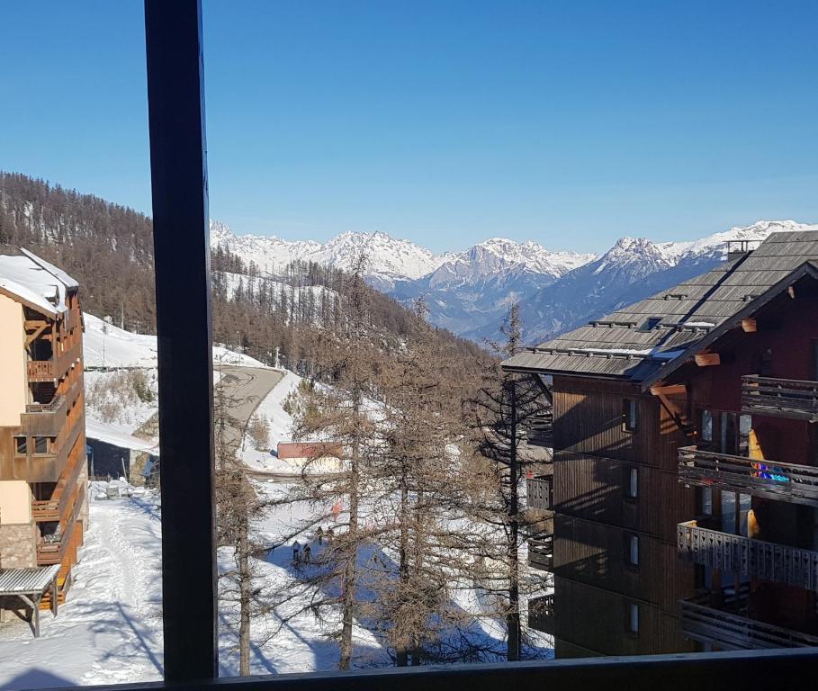 Duplex residence ALDEBARAN RISOUL 3 pieces 8 personnes appartement pied des pistes