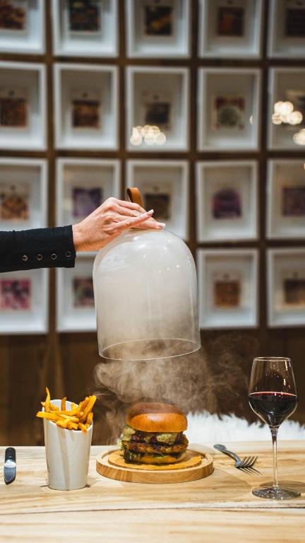 Ecrin Blanc Resort Courchevel Aquapark hotel pied des pistes 16