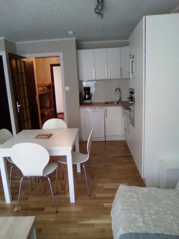 Eperon 1 appartement pied des pistes 8