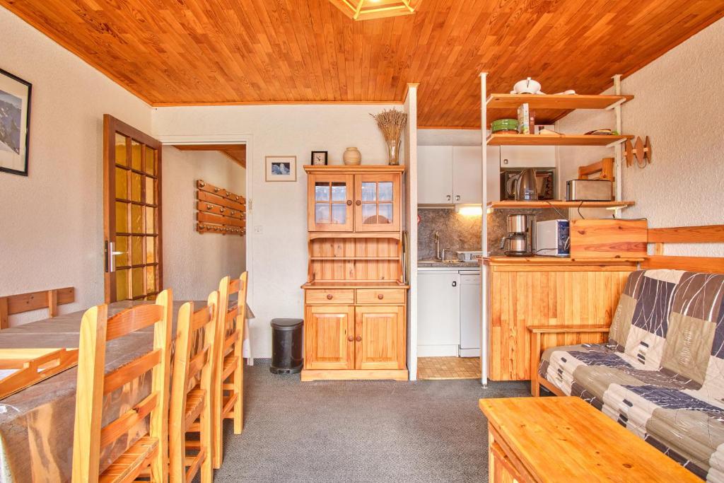 Eperon Les 2 Alpes appartement pied des pistes 13
