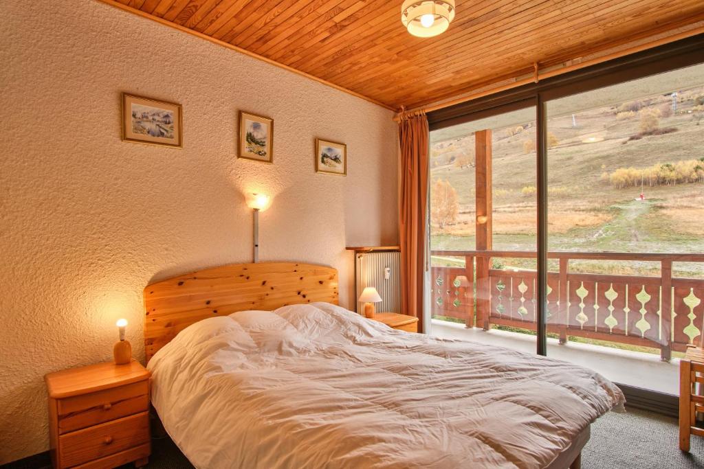 Eperon Les 2 Alpes appartement pied des pistes 5