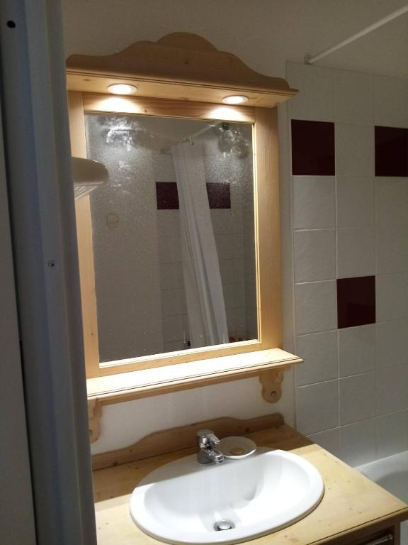 Espace et confort dans station familiale a 1800 m appartement pied des pistes 2
