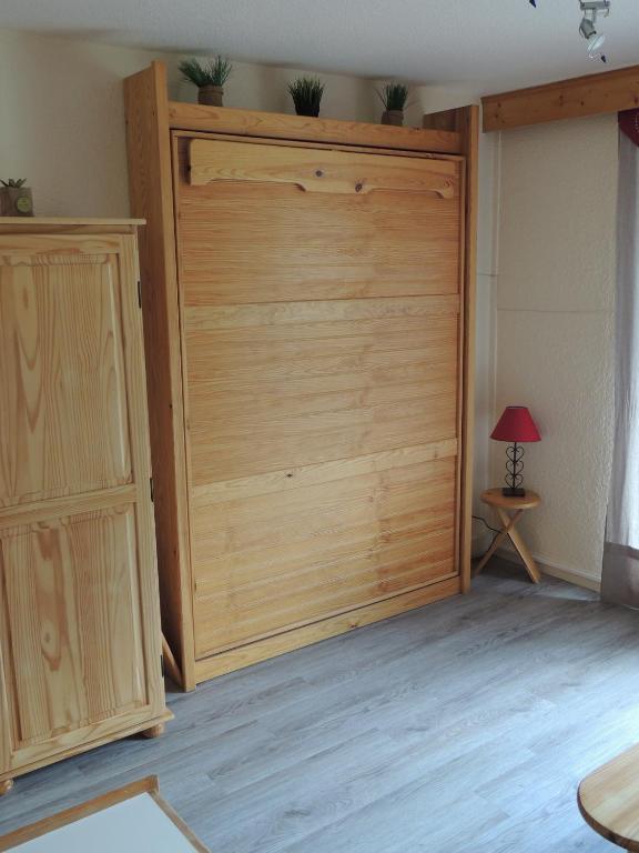 F2 Le Corbier aux pieds des pistes commerces et esf appartement pied des pistes 5