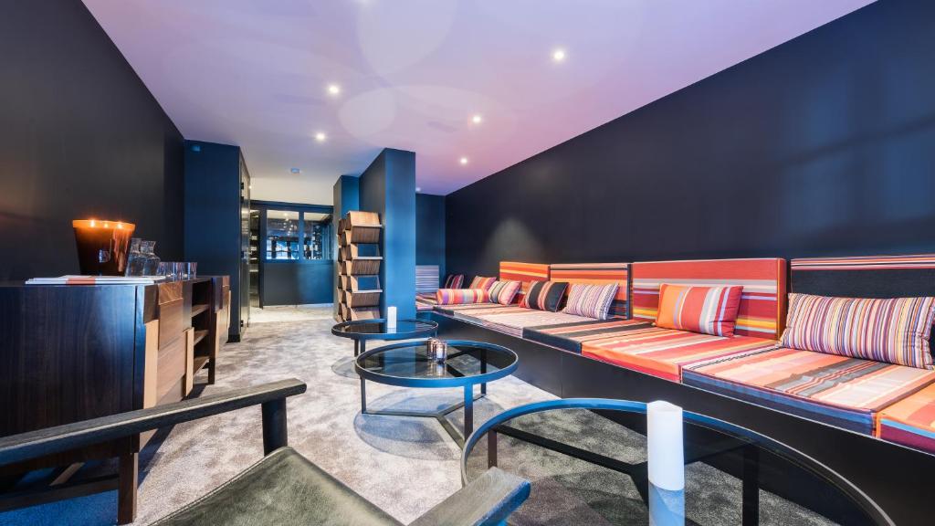 Fahrenheit Seven Courchevel hotel pied des pistes 7