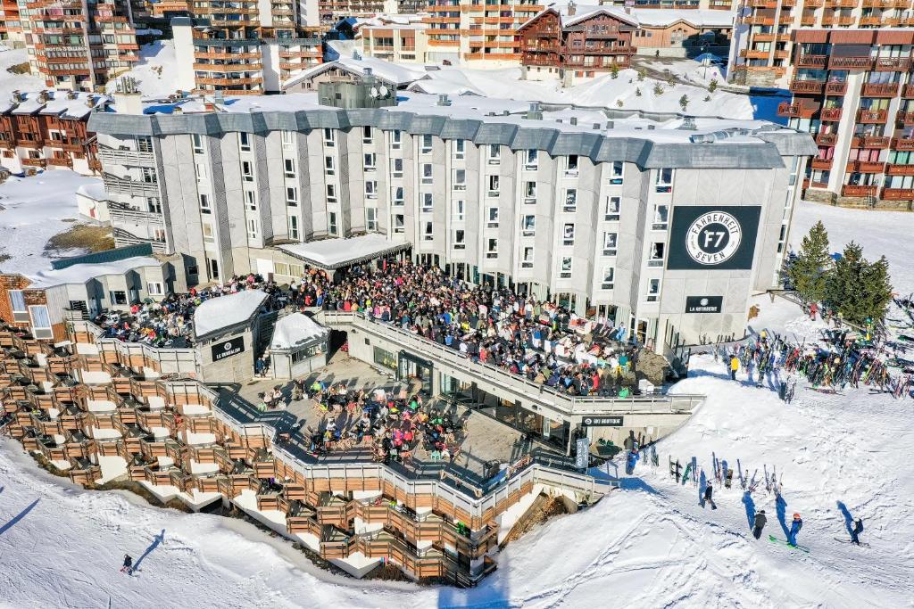 Fahrenheit Seven Val Thorens hotel pied des pistes 12