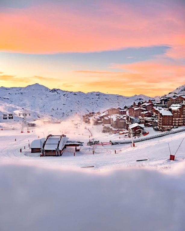 Fahrenheit Seven Val Thorens hotel pied des pistes 14