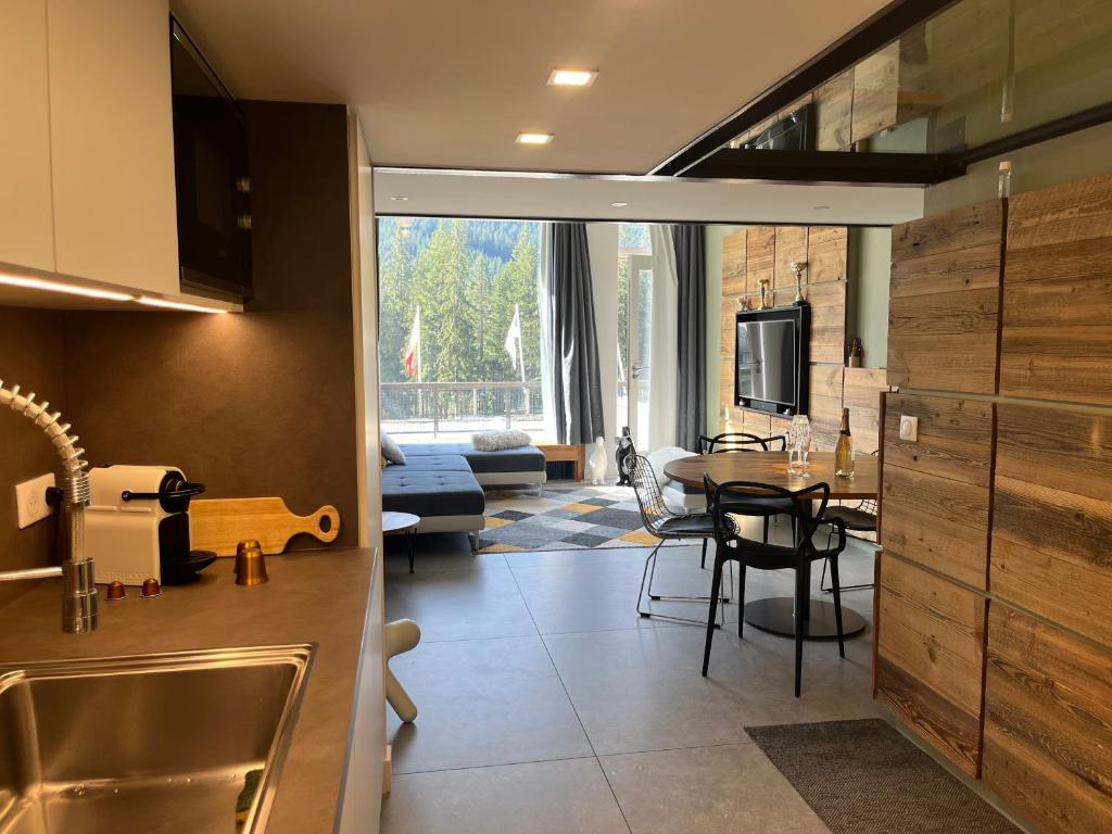 Flaine Forum H1 Cassiopee Mezzanine Terrasse appartement pied des pistes 12