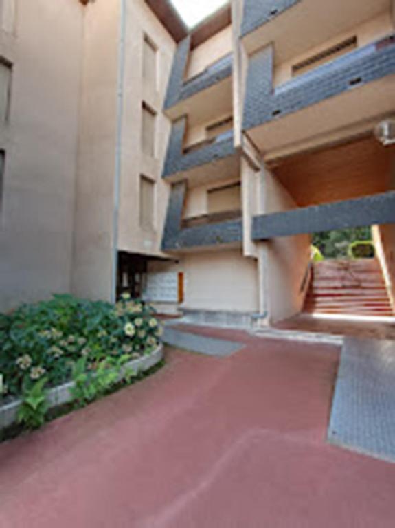 Frolise T2 centre wifi parking couvert gratuit 4 personnes appartement pied des pistes 14