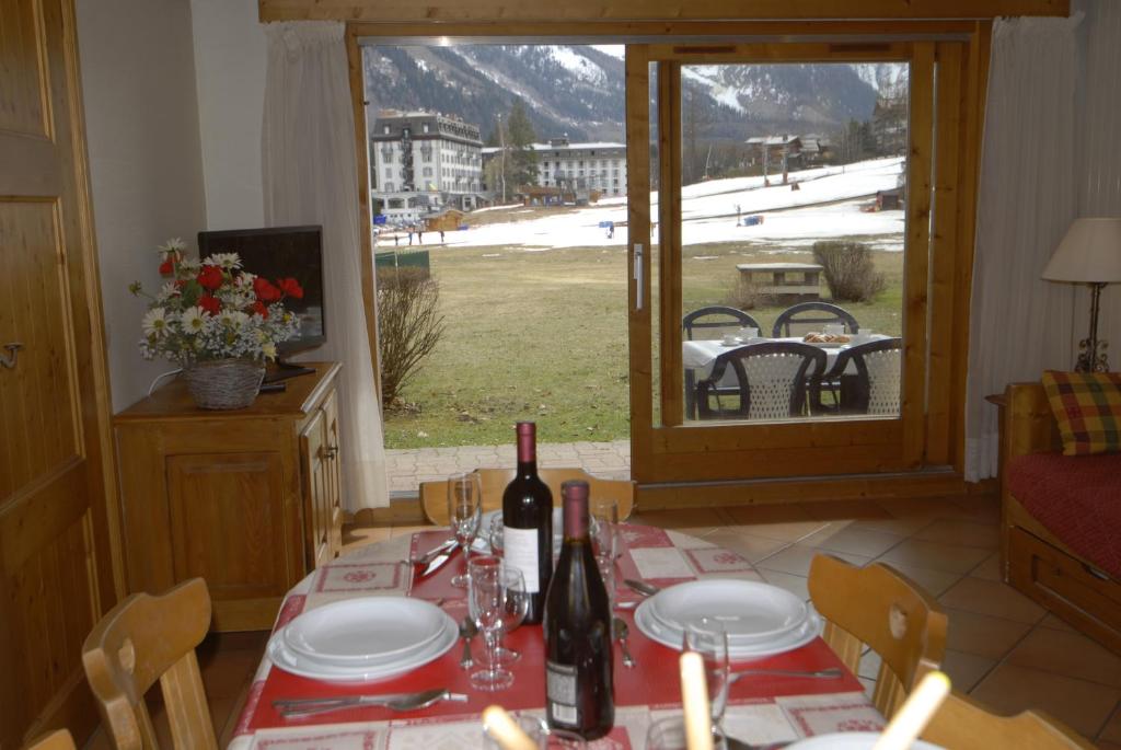 Front Ski Slope Chamonix Apartment appartement pied des pistes 10