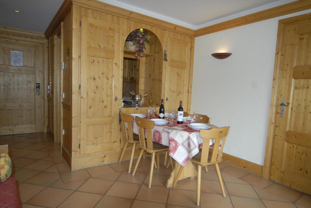 Front Ski Slope Chamonix Apartment appartement pied des pistes 8