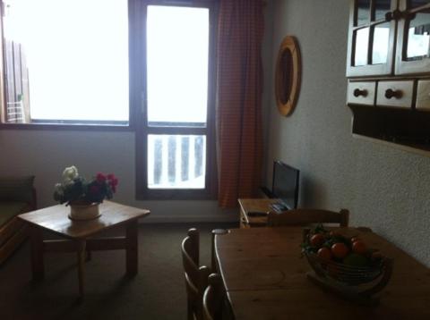 Front de Neige Isola 2000 appartement pied des pistes 17