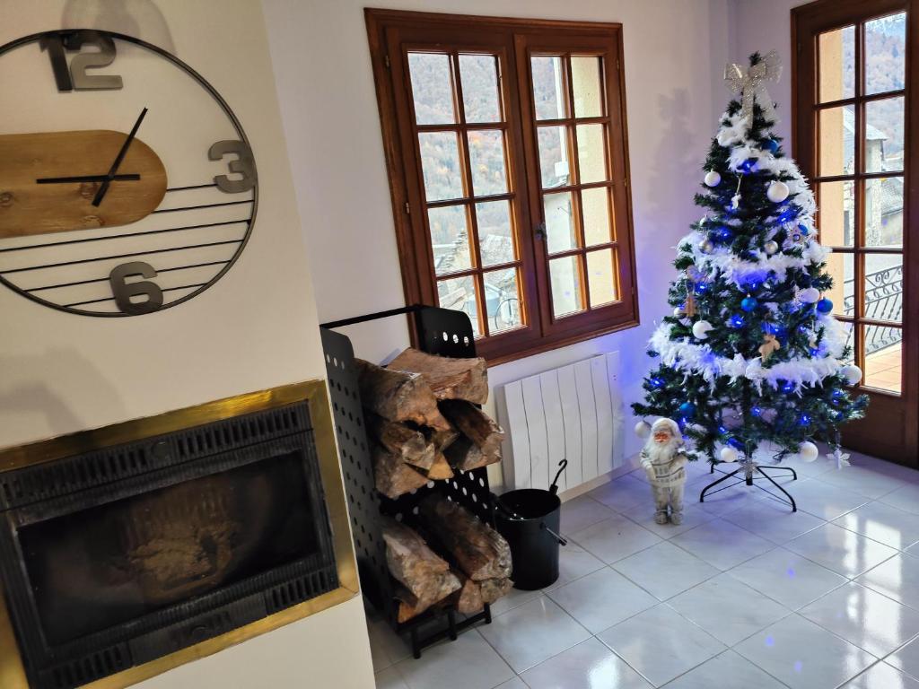 Gite 10 Personnes Boutx gite pied des pistes 14