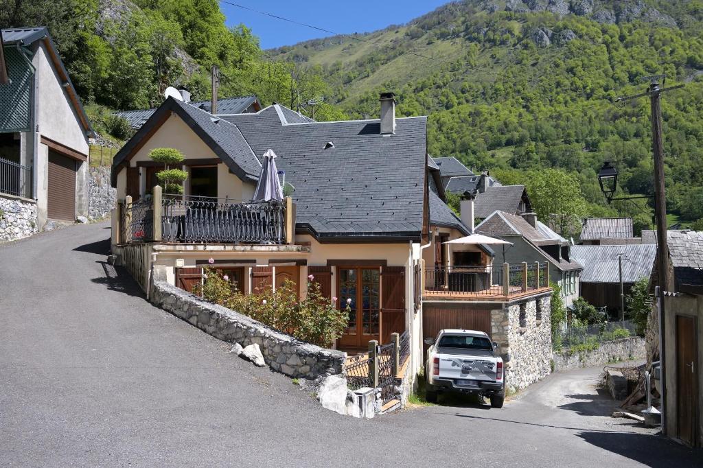 Gite 10 Personnes Boutx gite pied des pistes 5