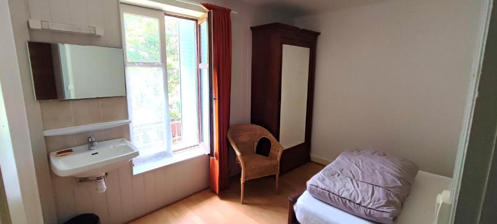 Gite montagne 1 a 25 places Chalet Coste Belle appartement pied des pistes 2