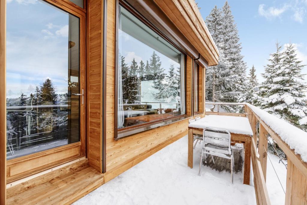 Grand Chalet Standing Avec Jacuzzi a Chamrousse ski 1750 chalet pied des pistes 18