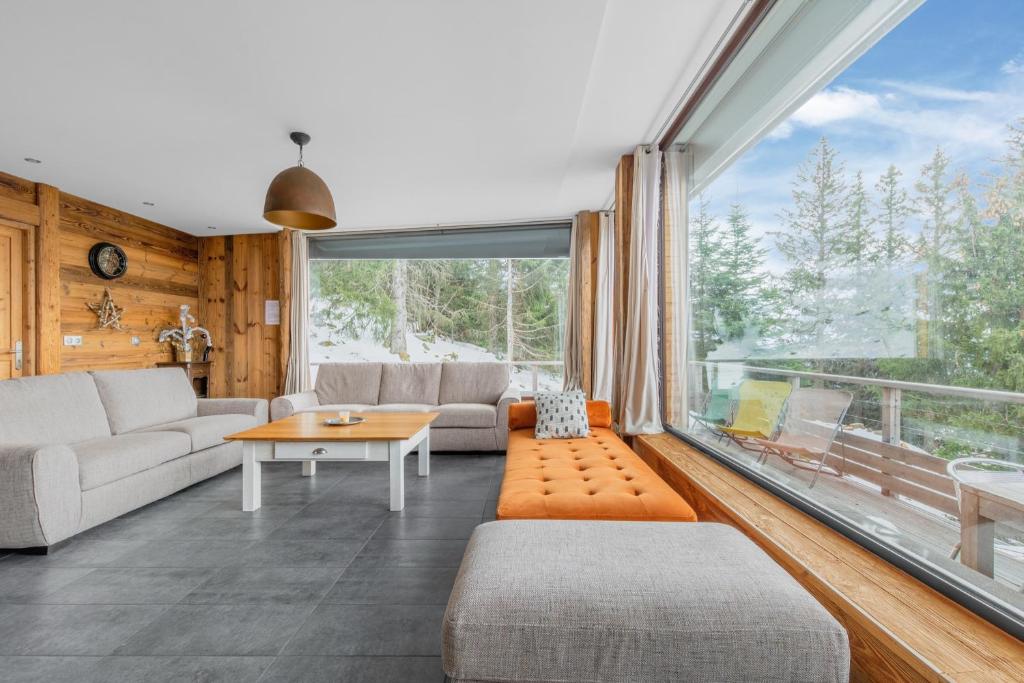 Grand Chalet Standing Avec Jacuzzi a Chamrousse ski 1750 chalet pied des pistes 19