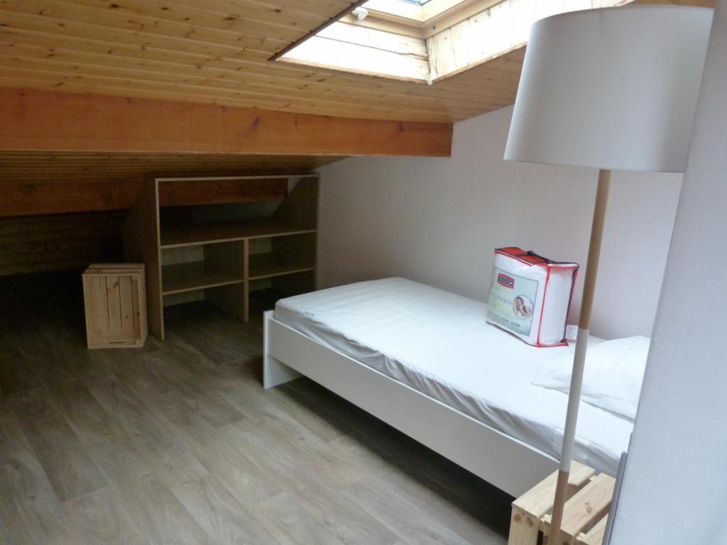Grand Gite Saint Lary centre pour 15 pers. pouvant accueillir jusqua 17 pers. gite pied des pistes 15