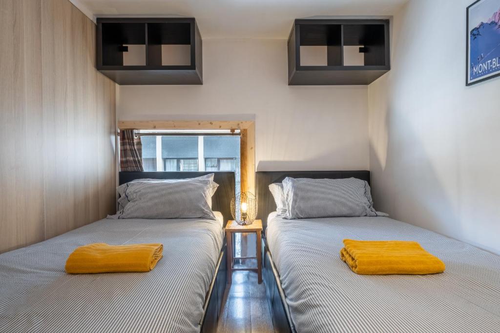Grand Roc A 3 bedrooms Apartment Next to skilift By Cozee Rentals appartement pied des pistes 1