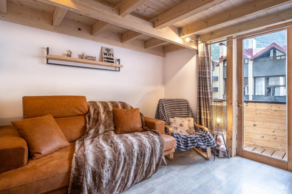 Grand Roc A 3 bedrooms Apartment Next to skilift By Cozee Rentals appartement pied des pistes 9