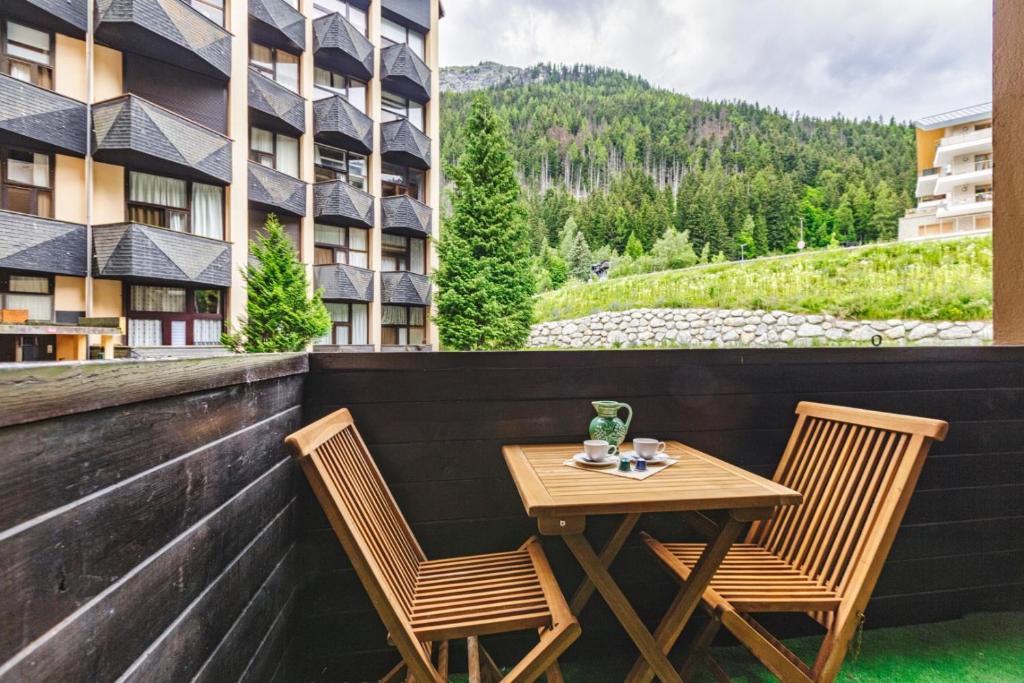 Grand Roc C Modern Apart 2BR Close to Grand Montets Lift By Cozee Rentals appartement pied des pistes 5
