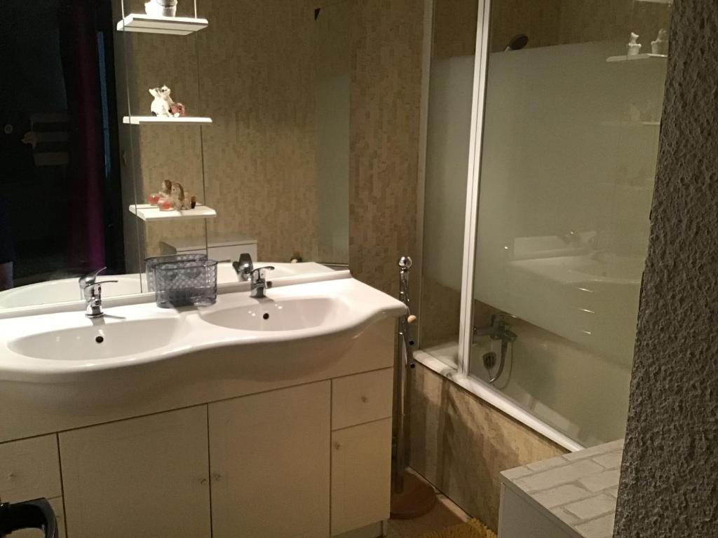 Grand Studio VILLARD DE LANS Les Glovettes appartement pied des pistes 2