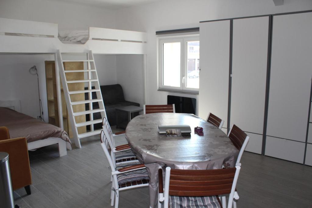 Grand Studio renove tout confort belles prestations Residence du Bois de lOurs appartement pied des pistes 10