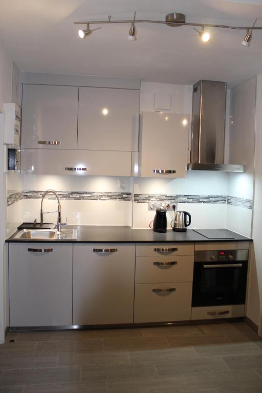 Grand Studio renove tout confort belles prestations Residence du Bois de lOurs appartement pied des pistes 3
