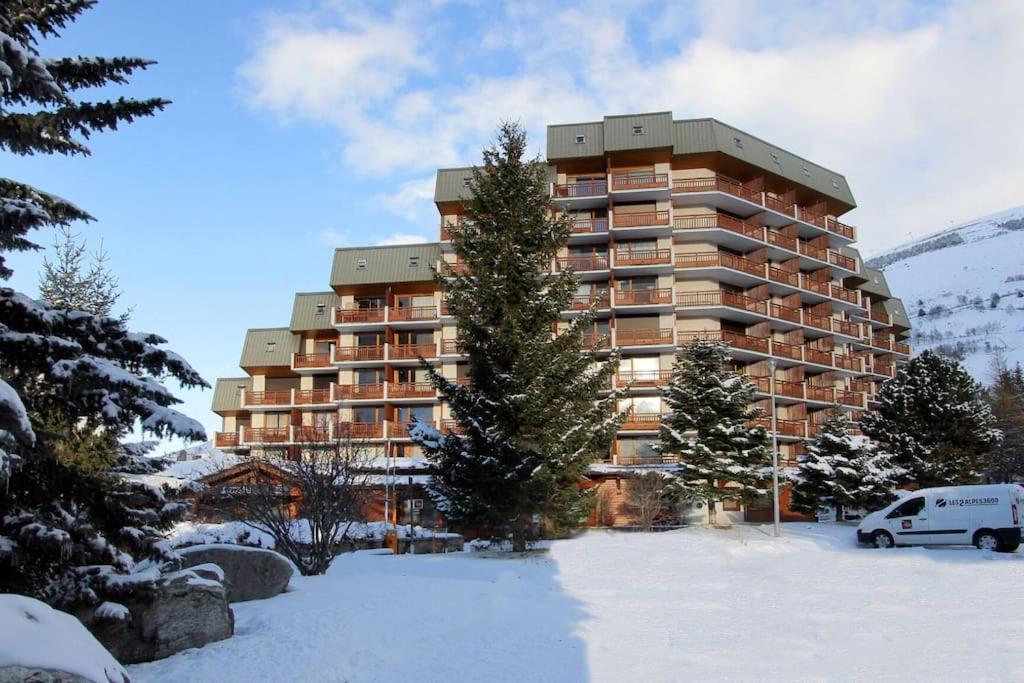 Grand studio 2 Alpes hypercentre pied des pistes appartement pied des pistes 5