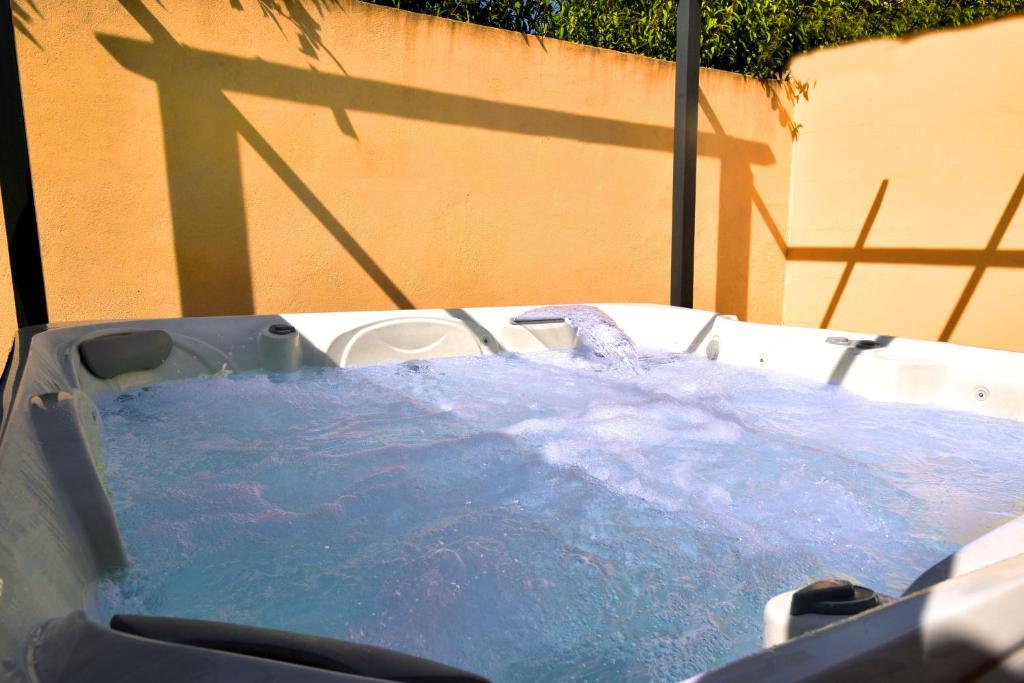 Grande Maison Plain Pied Espaces Privatifs Super Calme Jacuzzi gite pied des pistes 14