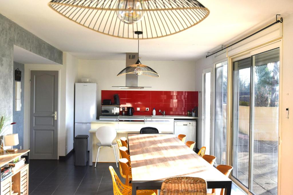 Grande Maison Plain Pied Espaces Privatifs Super Calme Jacuzzi gite pied des pistes 2