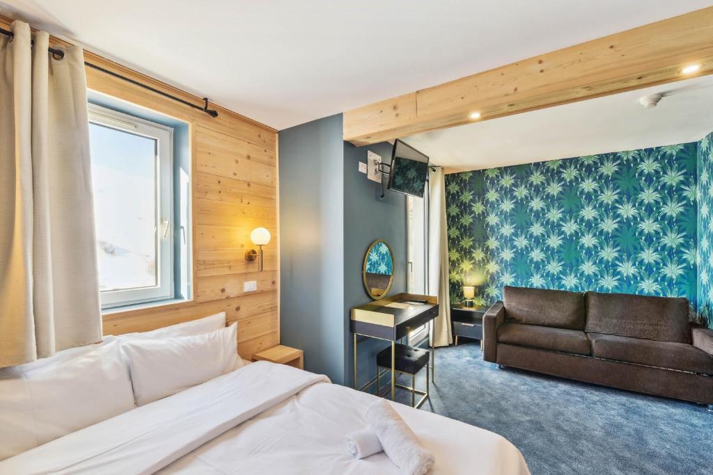 HOTEL TURAN hotel pied des pistes 1