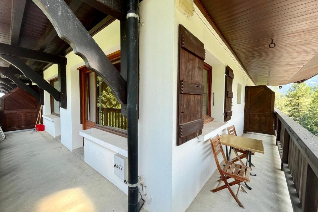 Haven of peace with balcony in Combloux appartement pied des pistes 8