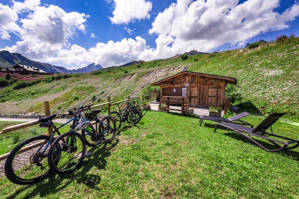 Hotel 3 etoiles Restaurant Le Pilatus Courchevel hotel pied des pistes 18