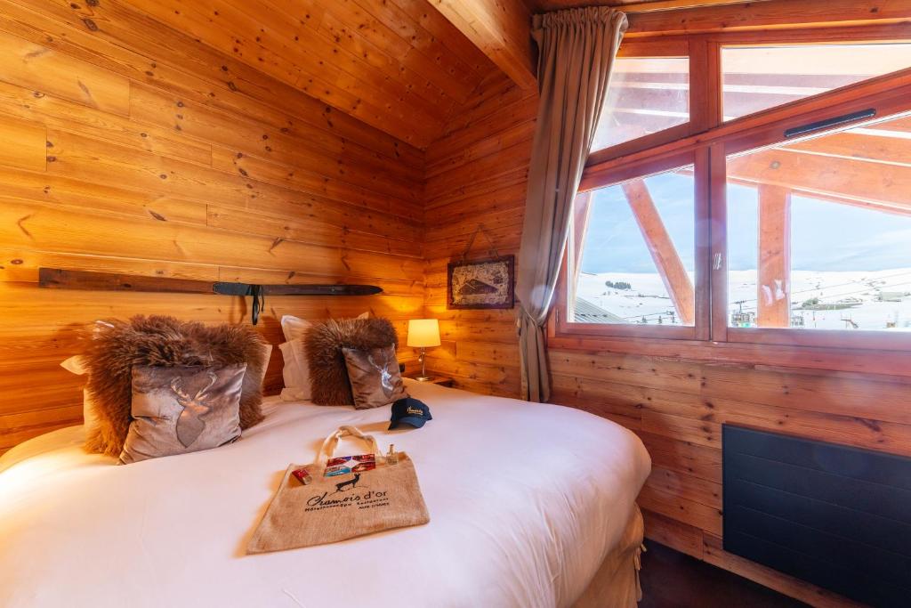 Hotel Au Chamois dOr by Les Etincelles hotel pied des pistes 16